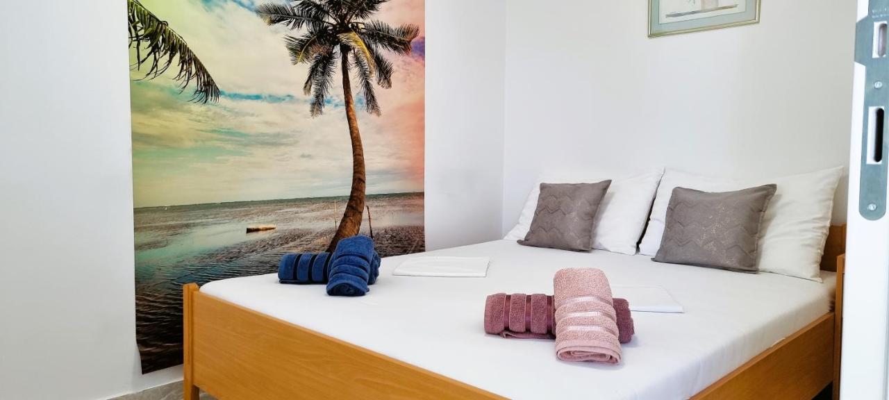Apartment Tonci Novalja Εξωτερικό φωτογραφία